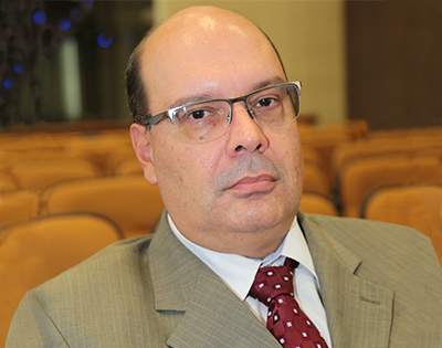 copy_of_400px_RodrigoRibeiroBueno_LeoAndrade.jpg