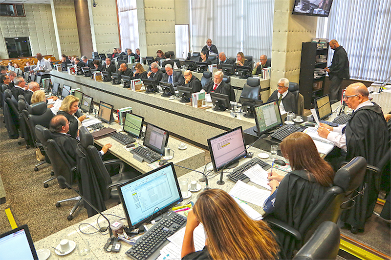 800px_2019_0509_Pleno_LA.jpg