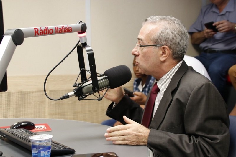 800px_Sebastiao_Geraldo___radio_Itatiaia.jpeg
