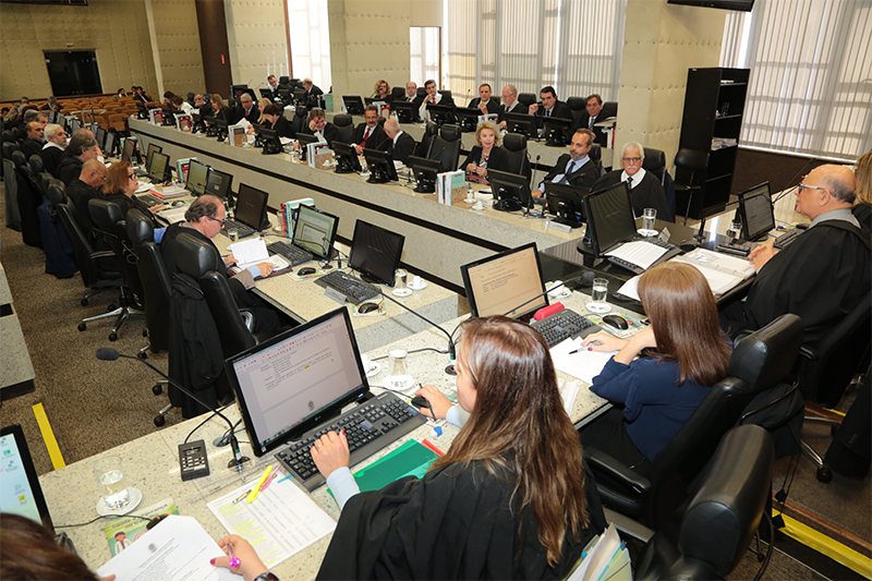 800px1_2019_0808_Pleno_LA.jpg