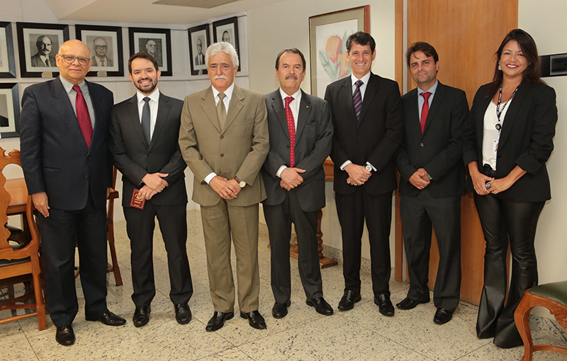 800px2_2019_0321_Posse_Juiz_MarcelRodrigues_LA.jpg