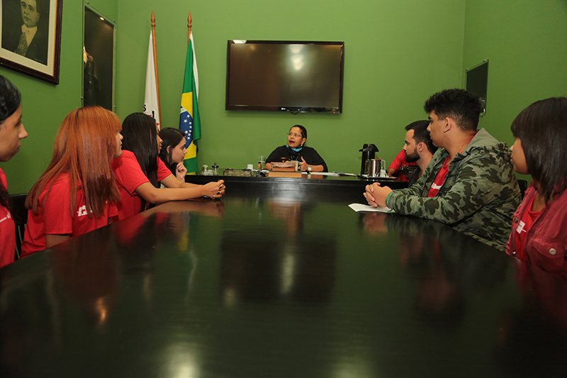 800px5_2019_1004_OutubroCrianca_ProjetoPorta_UFMG_LA.jpg