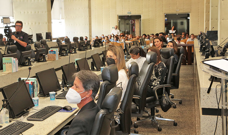 Imagem dos participantes do seminário