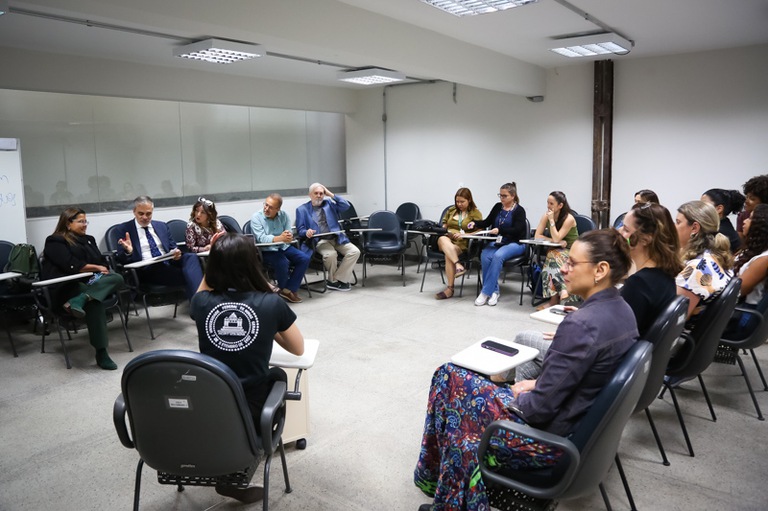 Felice Testa participa de Roda de Conversa com magistrados, servidores e público externo do TRT-MG