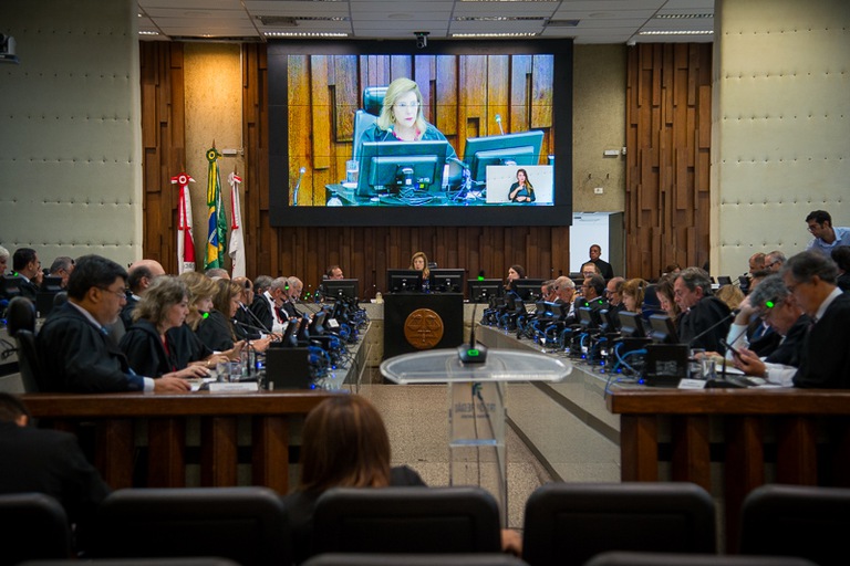 Sessão do Tribunal Pleno do TRT-MG