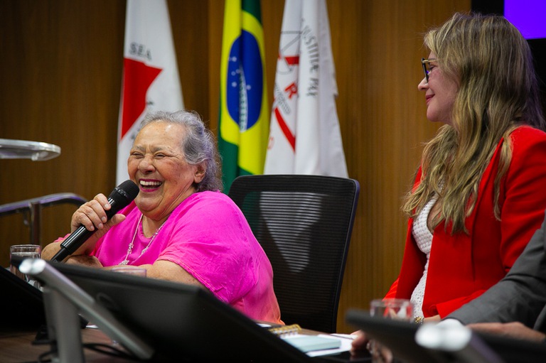 Teuda realiza palestra na Escola Judicial do TRT-MG