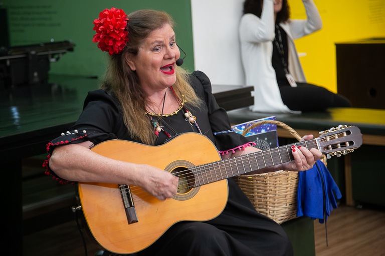 2025 1027 Justiça e Cidadania-07.jpg Contadora de histórias Beatriz Myrrha