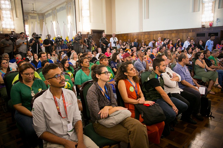 Público presente ao lançamento do projeto ReciclaBelô