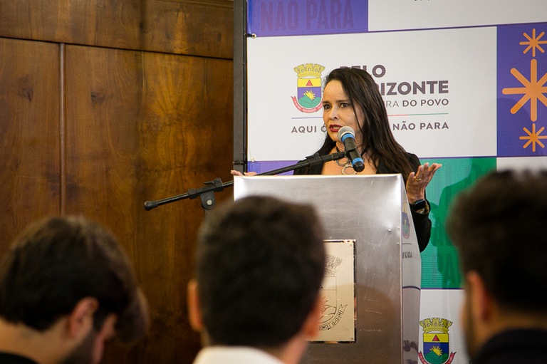 Juíza Ângela Castilho Rogêdo Ribeiro representando o TRT-MG no evento