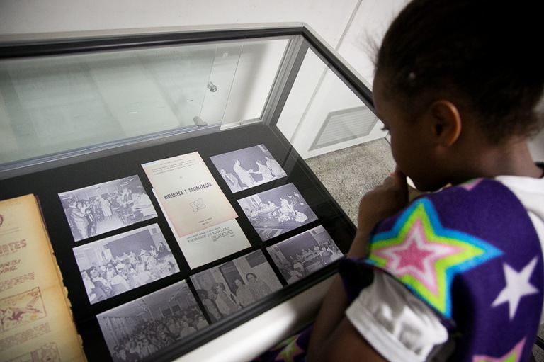 Exposição "Mulheres na Memória", em homenagem a Alaíde Lisboa