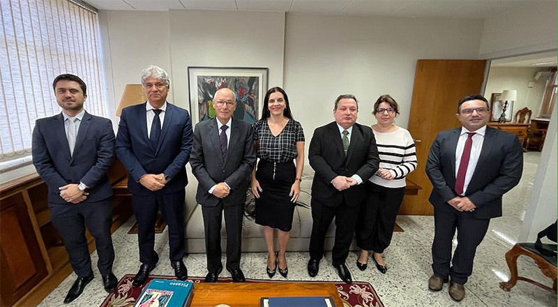 800px_2023_0315_TRTs_ES_CE_SE_Visitam_TRT_MG_SamuelFerreira.jpg