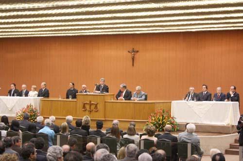 Presidente Eduardo Lobato prestigia posse no TRE-MG (imagem 1)