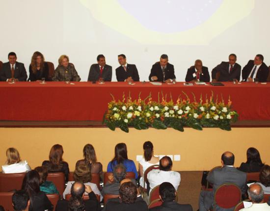 I Seminário de Direito Sindical com apoio do TRT lota auditório da OABMG (imagem 1)