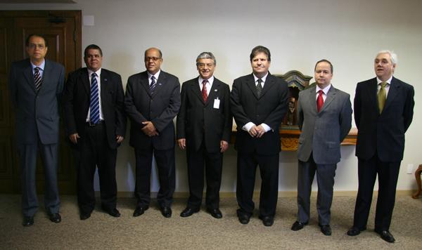Presidente da Associação Brasileira de Advogados Trabalhistas (Abrat) faz visita de cortesia ao TRT (imagem 1)