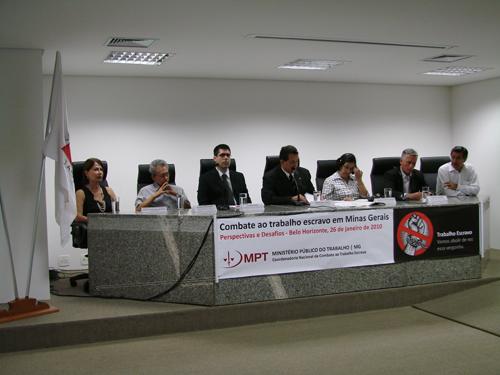 Ato público abre semana de combate ao trabalho escravo (imagem 1)