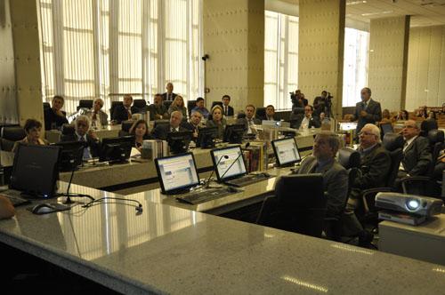 Desembargadores do TRT-MG se preparam para implantação do PJE (imagem 2)