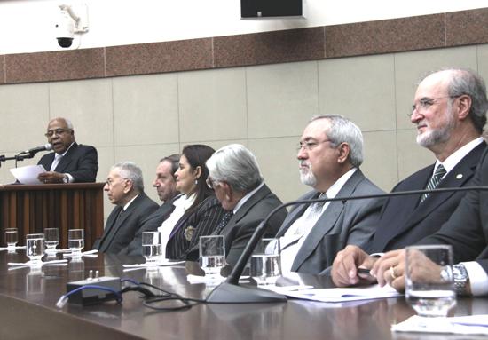 Ministro Reis de Paula se emociona ao receber título de Cidadão Honorário de BH (imagem 2)