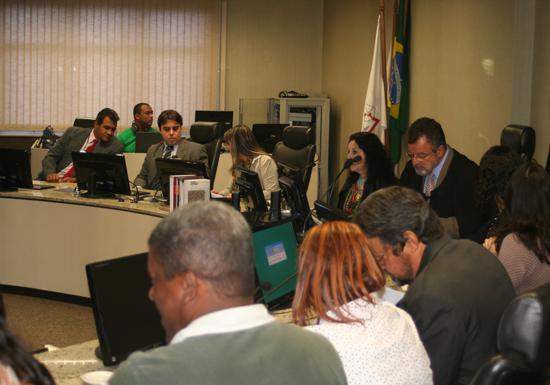 Metroviários continuam em greve (imagem 1)