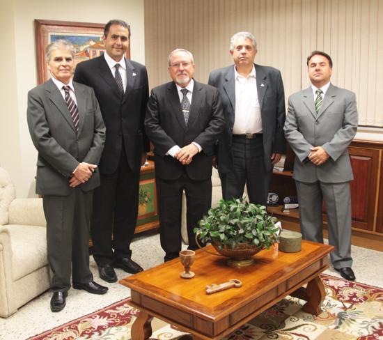 TRT recebe visita de cortesia do presidente do SICEPOT-MG (imagem 1)