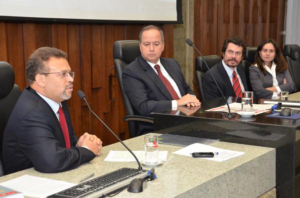 Juiz prega que modernizar Direito do Trabalho é para aumentar sua proteção (imagem 1)