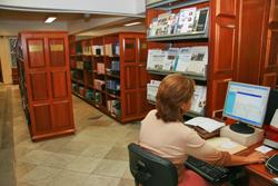 CLT e Cartilha de Acessibilidade impressas em Braile na biblioteca do TRT-MG (imagem 1) CLT e Cartilha de Acessibilidade impressas em Braile na biblioteca do TRT-MG (imagem 1)