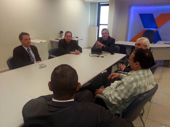Desembargadores do TRT reúnem-se com a superintendência da CEF em Minas (imagem 1)