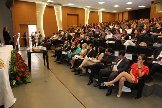 Ministro diz que garantia de dignidade à pessoa humana coroa o Estado Democrático de Direito (imagem 2)