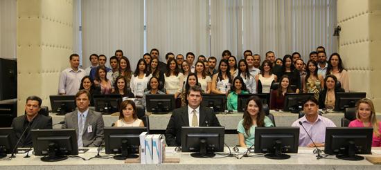 TRT-MG recebeu 51 novos servidores nesta segunda-feira (imagem 1)