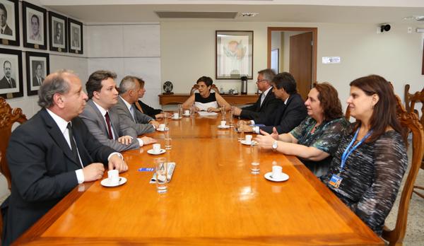 Parceria entre CEF e TRT vai facilitar emissão de guias para depósitos judiciais (imagem 1)