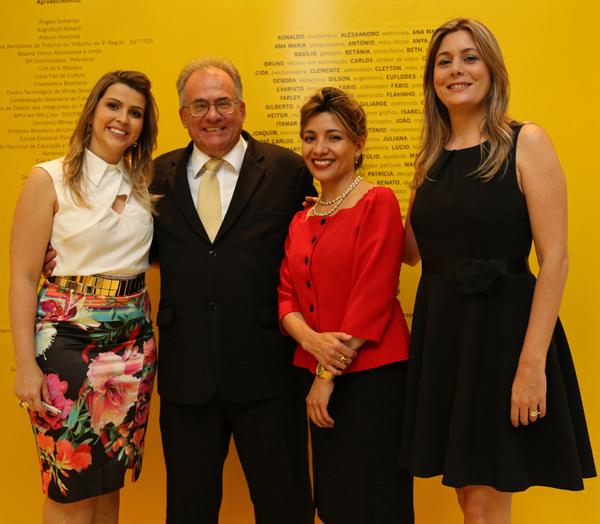 Ministro diz ter recebido maior homenagem da vida e bate firme no Projeto de Lei 4.330 (imagem 2)