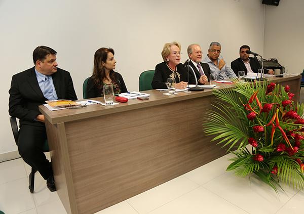 Saúde e Segurança do Trabalhador são debatidos em seminário na cidade de Cataguases (imagem 1)