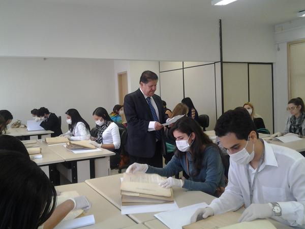 Laboratório de Atividades Judiciais do TRT recebe estudantes de Direito da PUC Minas (imagem 1)