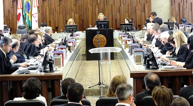 Pleno do TRT-MG vota em sessão histórica múltiplas listas para vagas de desembargador (imagem 1)