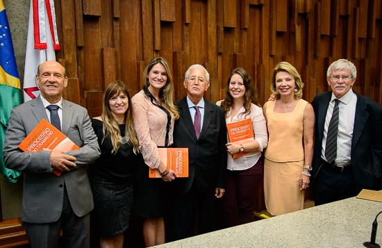 Leis&Letras lança livro em homenagem a Aroldo Plinio (imagem 1)