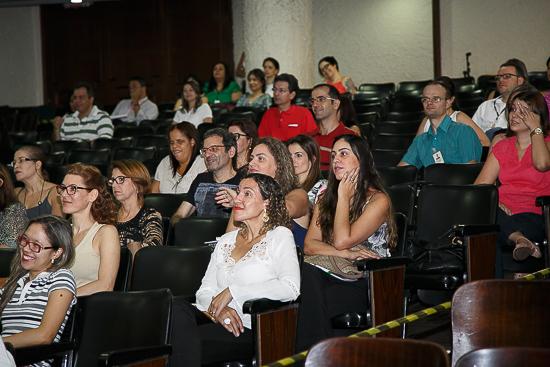 Simpósio iniciado nesta quinta-feira promove debate entre servidores e administração (imagem 2)