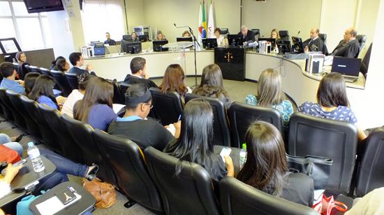 Programa Justiça e Cidadania recebe alunos de Divinópolis no TRT3 (imagem 1)