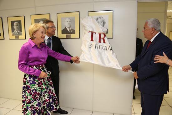 Desembargadora é homenageada com foto em galeria de diretores da EJ (imagem 1)