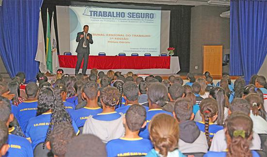 Trabalho Seguro vai a Pedro Leopoldo (imagem 1)
