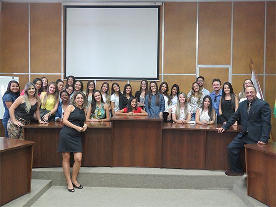 Universitários de Formiga têm contato com a prática processual e a história do trabalho (imagem 2)