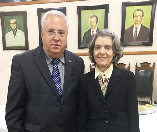 Presidente do STF é homenageada pela UFMG (imagem 1)