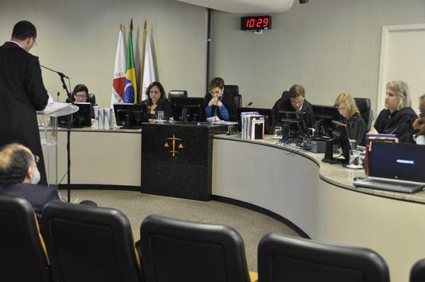 Desembargora Deoclecia preside última sessão da Décima Turma (imagem 1)