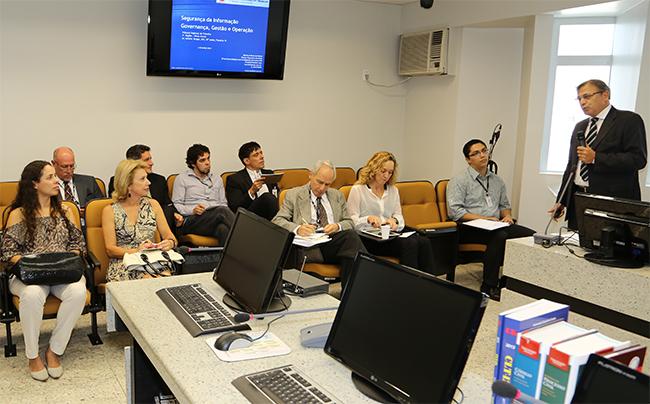 Política de Segurança da Informação e Comunicação é tema de palestra realizada pelo TRT (imagem 1)