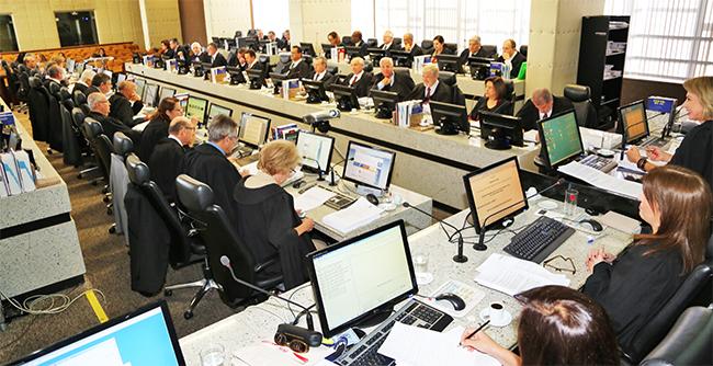 Presidente ressalta excelentes resultados alcançados pelo TRT3 durante Semana da Execução em sessão do Tribunal Pleno (imagem 1)