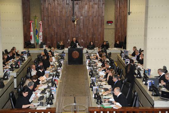 Pleno decide sobre descumprimento de Tese Prevalecente e presidente emite mensagem de Natal (imagem 1)