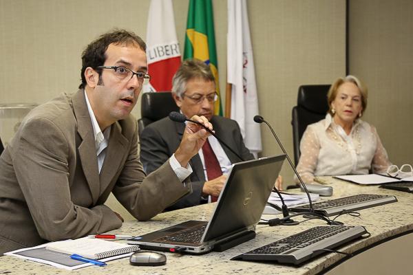 Leis&Letras lança livro sobre a Justiça do Trabalho da 3ª Região (imagem 2)