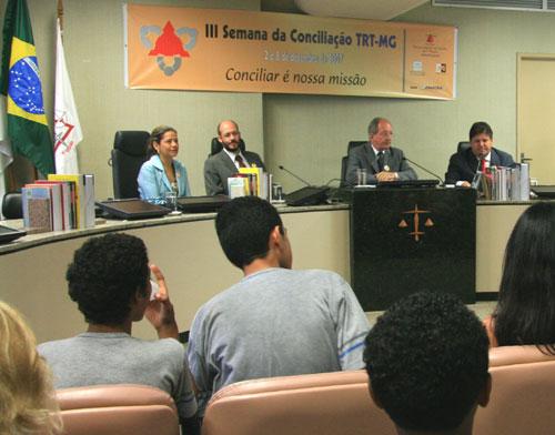 TRT premia vencedores de concurso de frases na Semana da Conciliação (imagem 1)