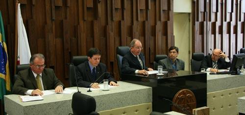 Economista afirma que o Brasil gera empregos de baixa qualidade (imagem 2)
