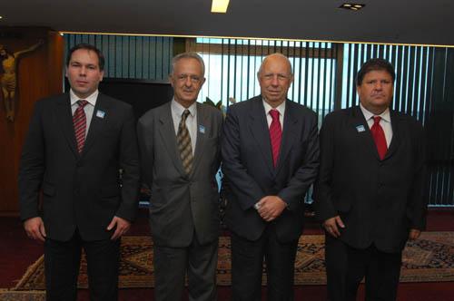 José Alencar recebe presidente do TRT-MG (imagem 1)