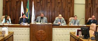 Juíza Adriana Goulart de Sena , titular da 35ªVT, juiz do TRT José Roberto Freire Pimenta, diretor da Escola Judicial, juiz do TRT José Murilo de Morais, juiz Salvador Franco de Lima Laurino, titular da 2ª VT de Itapecerica da Serra/SP, juiz Vitor Salino de Moura Eça, titular da 2ª VT de Coronel Fabriciano e o juiz Tarcísio Alberto Giboski, presidente do TRT