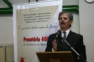 O emocionado discurso do juiz Antônio Miranda de Mendonça, autor da bem-sucedida proposta de criação do Juízo Auxiliar de Conciliação de Precatórios na solenidade da audiência do Precatório 4000.